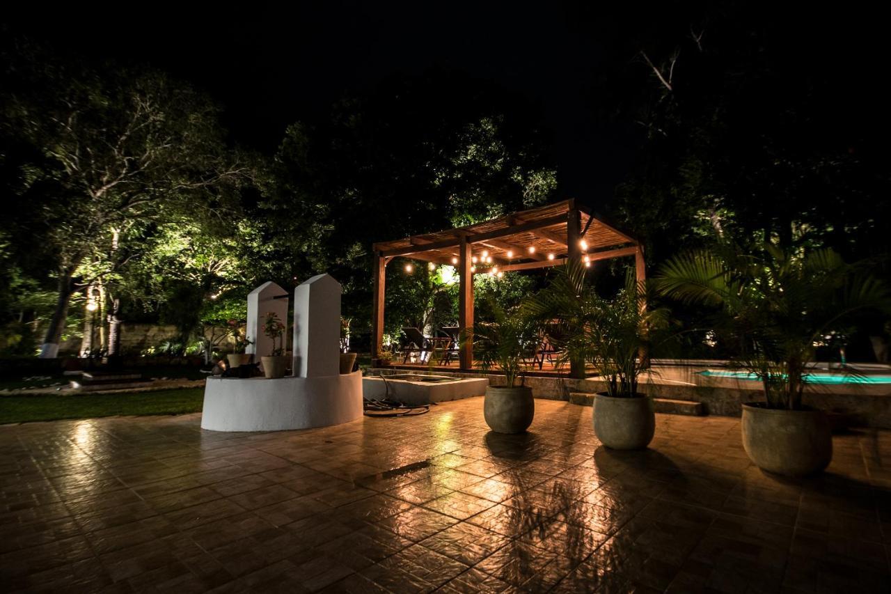 Hotel Boutique Casa Xaan Вальядолід Екстер'єр фото
